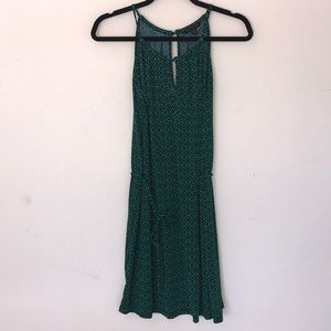 Keyhole geometric pattern dress